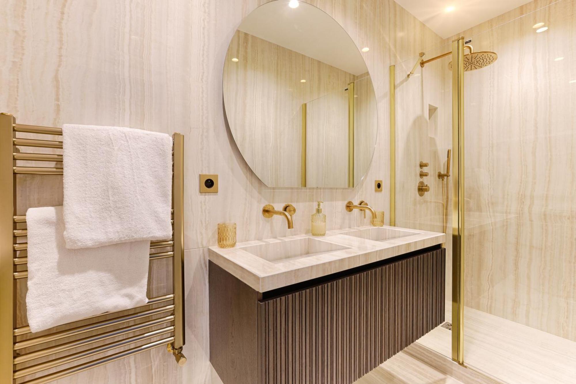 Elegant Luxury Apartment For 6 On Champs-Elysees París Exterior foto